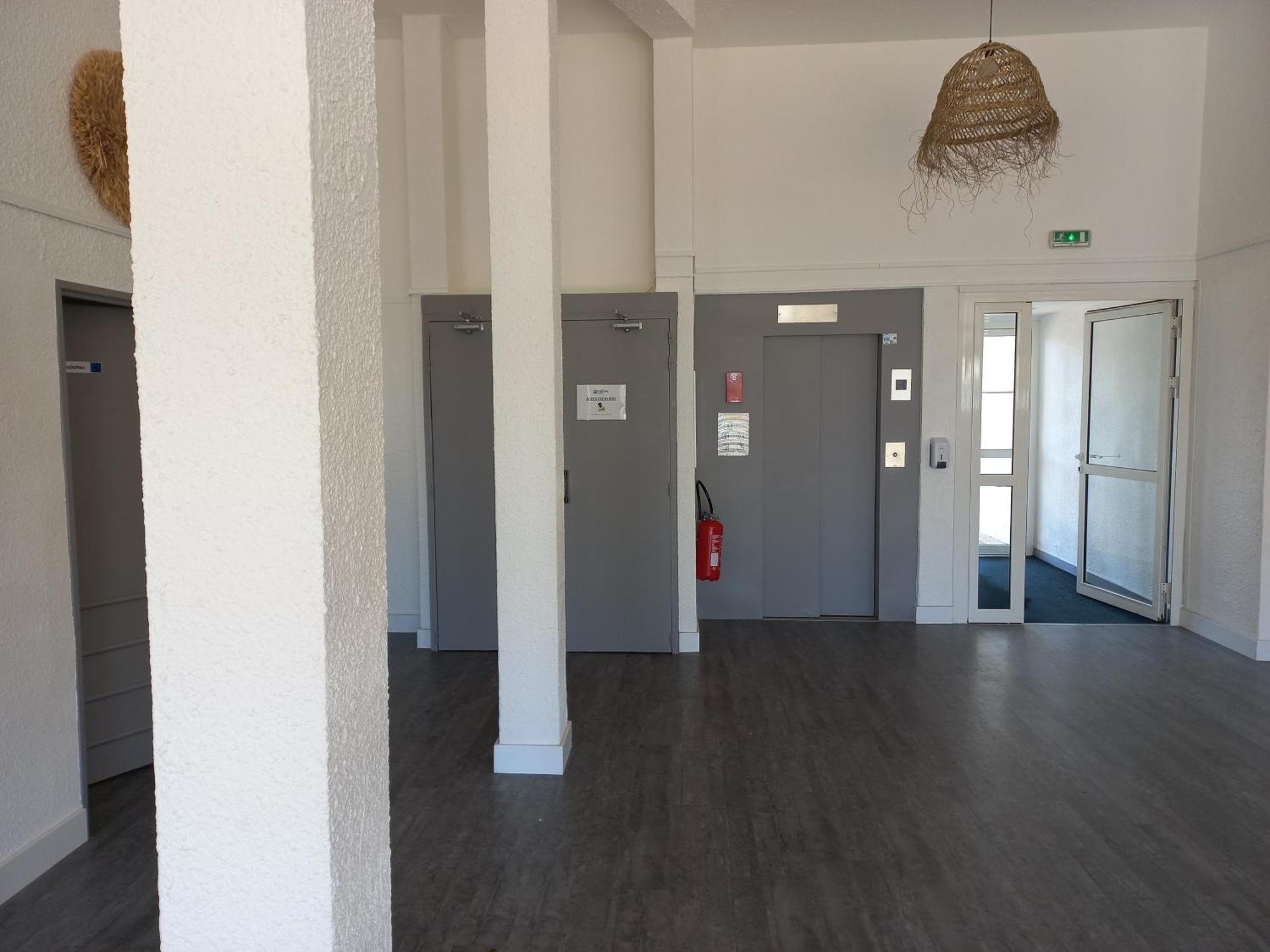 Coquet Studio 4 Pers, Piscine,Clim Mobile, Plage A 300 M,A 5Min A Pied Du Lydia Ле Баркарес Экстерьер фото